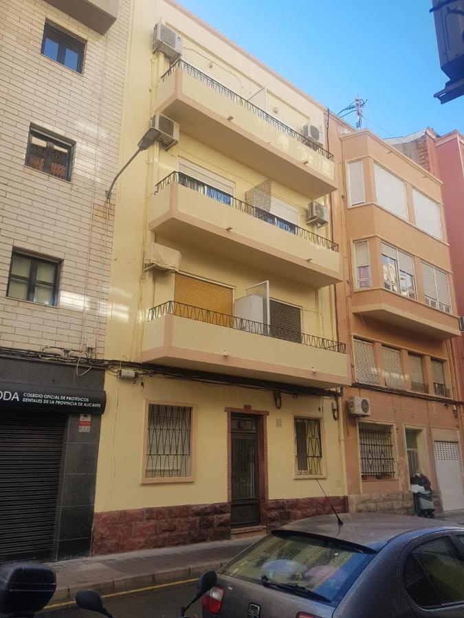 Calle San Carlos 132 Аликанте Екстериор снимка
