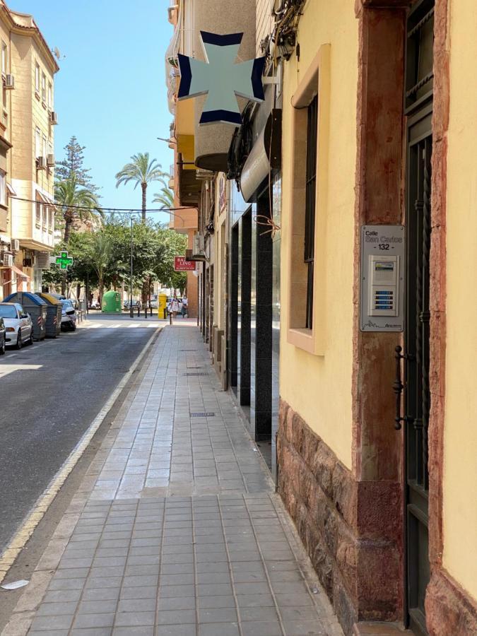 Calle San Carlos 132 Аликанте Екстериор снимка